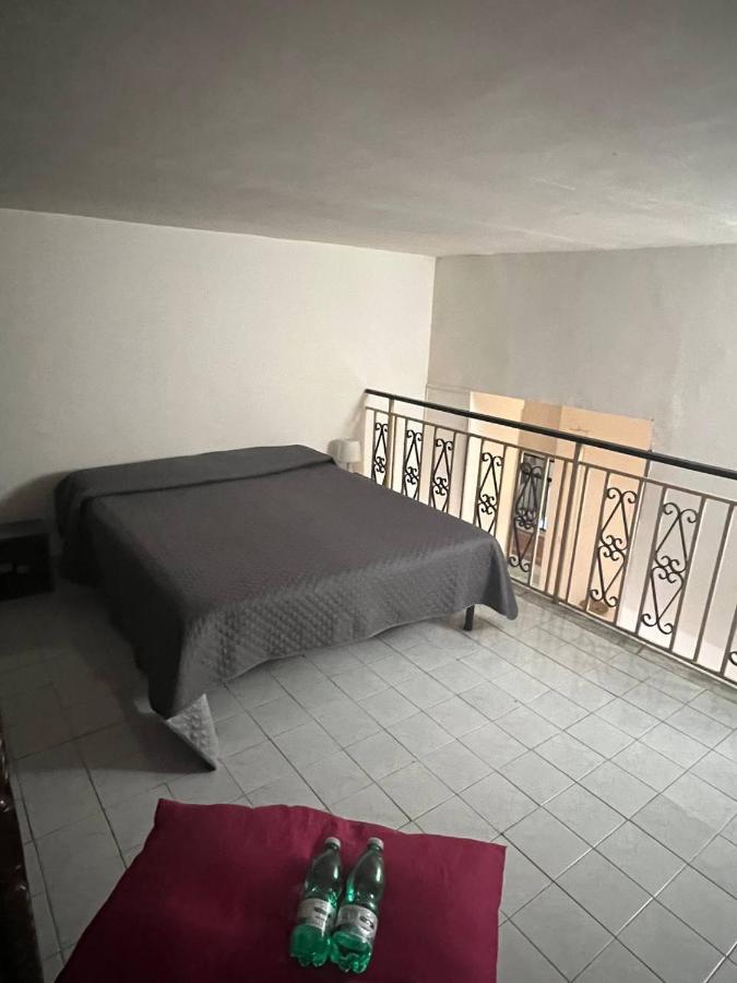 Dimora Nardones Hotel Napoli Bagian luar foto