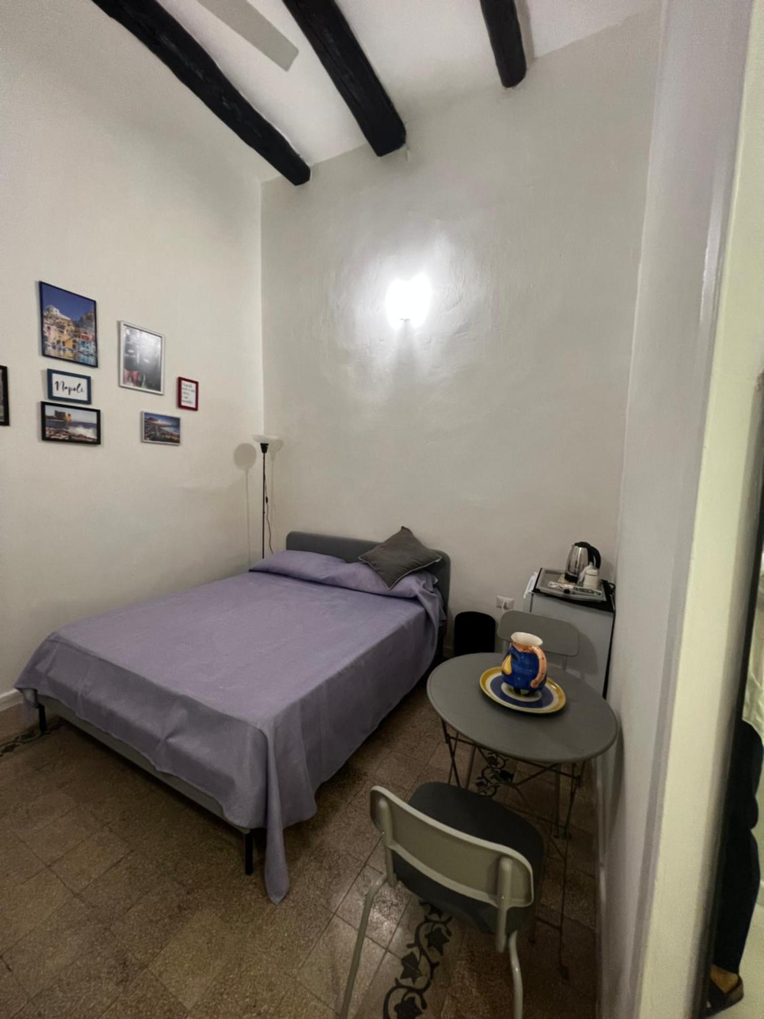 Dimora Nardones Hotel Napoli Bagian luar foto